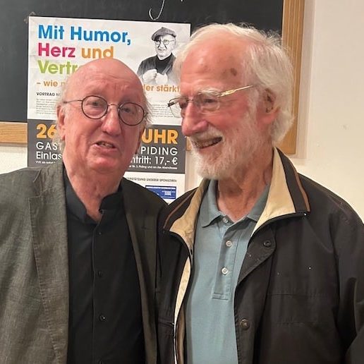 Jan-Uwe Rogge und sein ehemaliger Deutschlehrer Fritz Schwarz